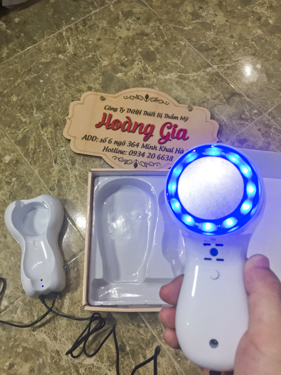 Búa massage nóng lạnh 